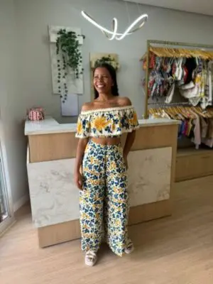 BLUSA BABADO FLOR DE AÇAI
