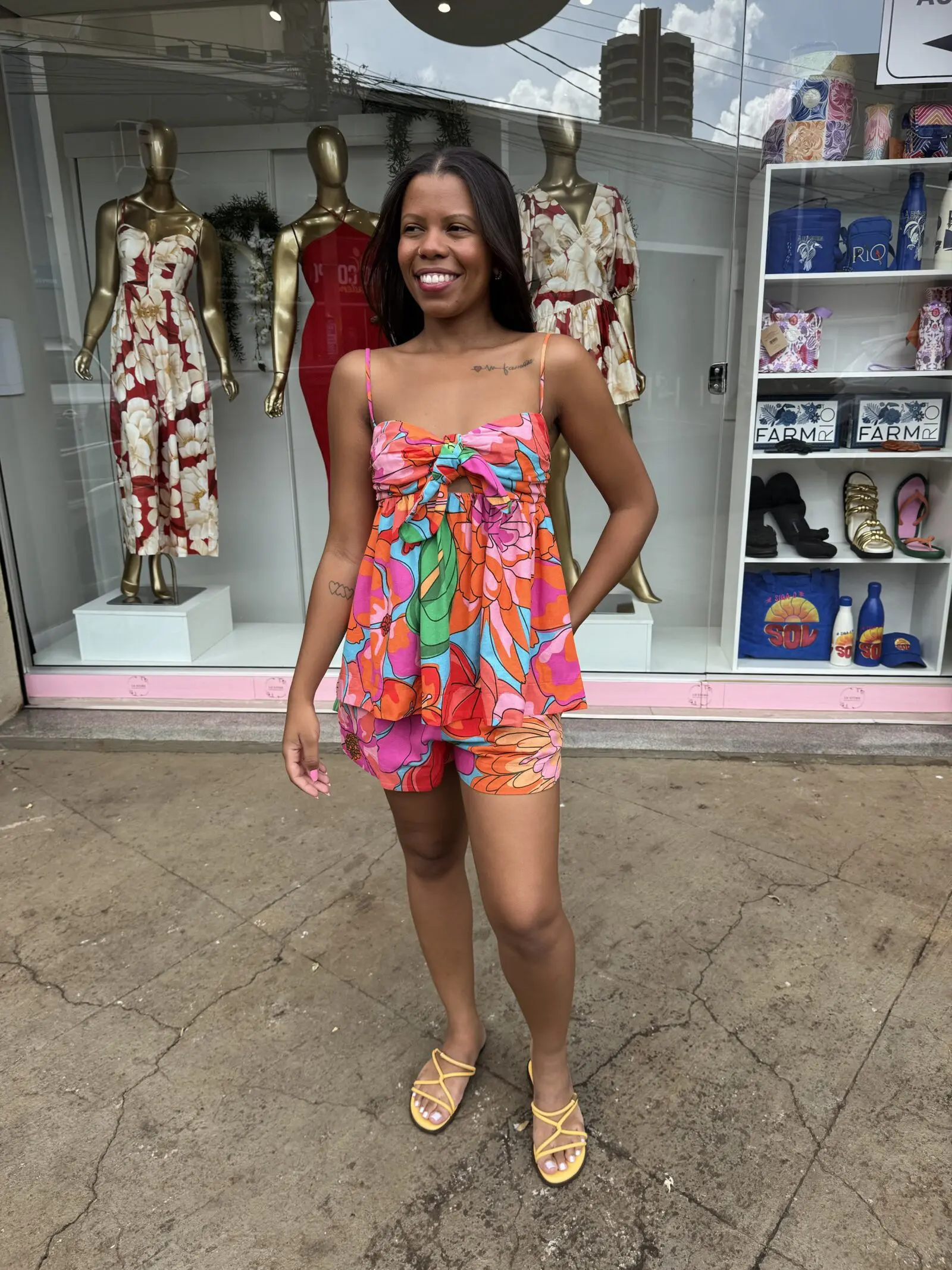 BLUSA PRIMAVERA DE COR - Imagem 1