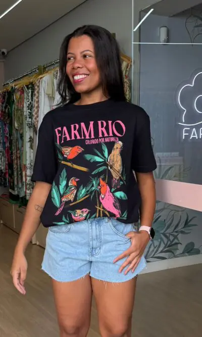 T-SHIRT MÉDIA PASSÁROS PRETA