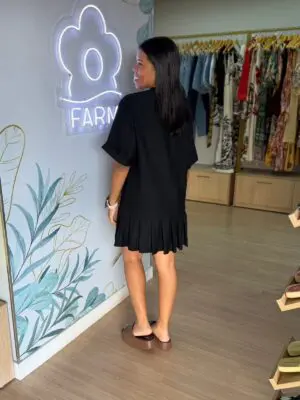 VESTIDO CURTO PREGAS PRETO - Imagem 2