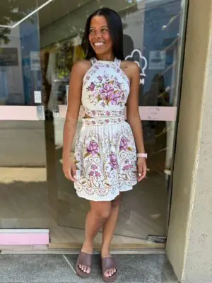 VESTIDO CURTO POESIA DE FLOR - Imagem 2