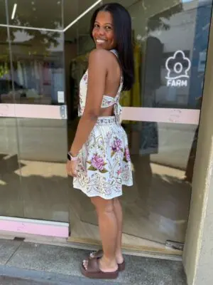 VESTIDO CURTO POESIA DE FLOR - Imagem 3