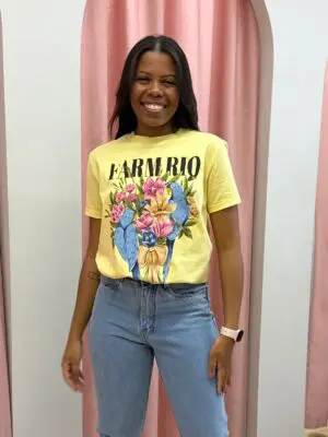 T-SHIRT FIT FLORES E PASSÁROS