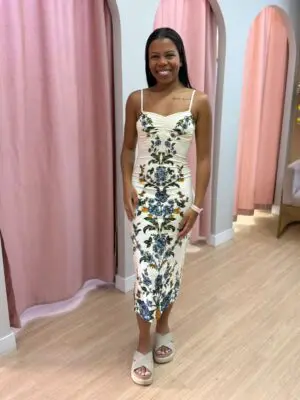 VESTIDO MIDI FLORAL PENELOPE
