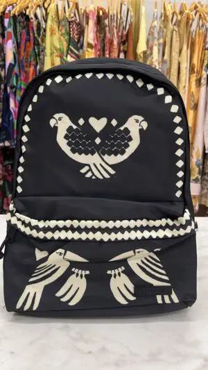 MOCHILA FARM XODÓ LENÇO DIA E NOITE FARM ETC – VERÃO 26