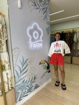 SHORT ALFAIATARIA PREGAS VERMELHO