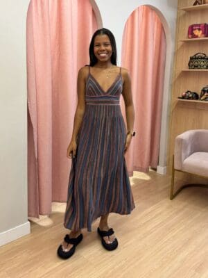 VESTIDO TRICOT LISTRAS