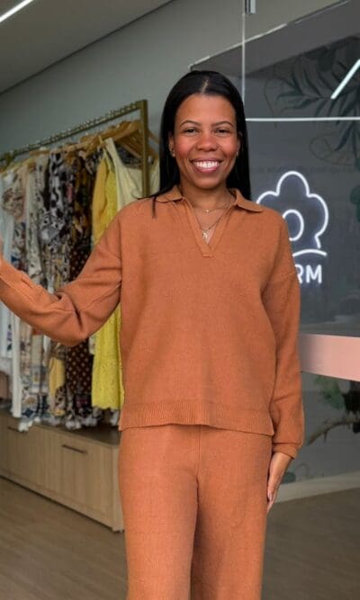 BLUSA TRICOT POLO MANGA CARAMELO MARIA FILÓ